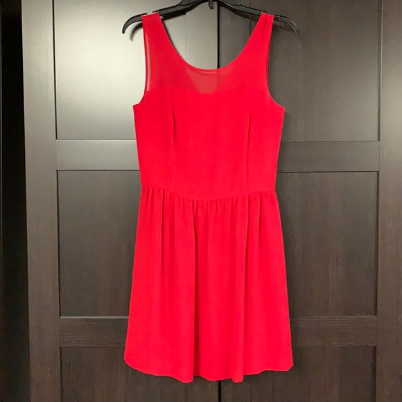 Red Dress S - Picture 1 of 6